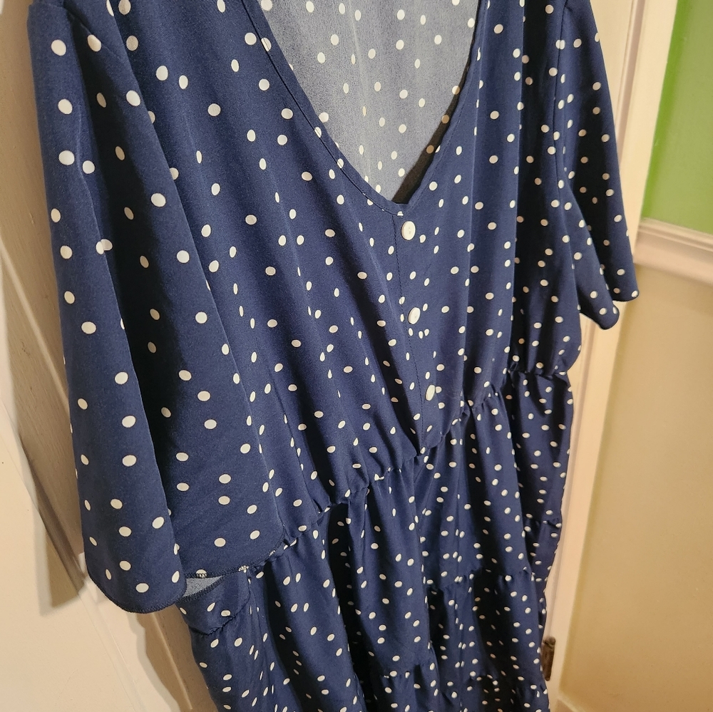 Bundle of TWO Shein Dresses - Picture 4 of 11
